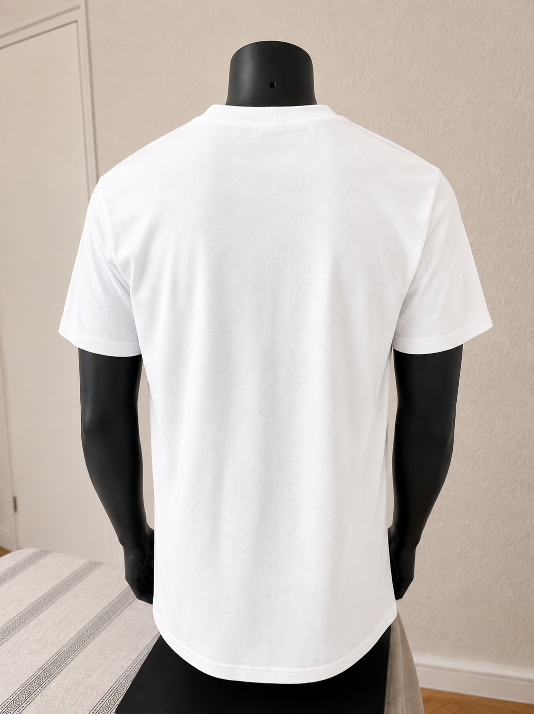 T-shirt OFF THE SYSTEM – White