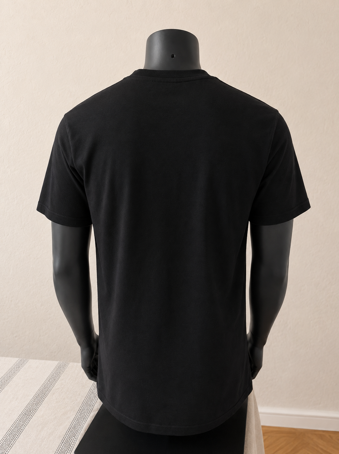 T-shirt OFF THE SYSTEM – Black